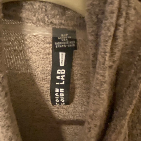 Women's light weight sweater - Picture 3 of 3